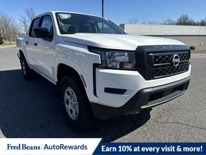 New 2024 Nissan Frontier S