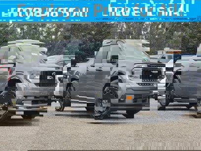 New 2025 Ford Maverick Lobo