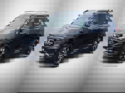 New 2025 Mercedes-Benz GLB 250