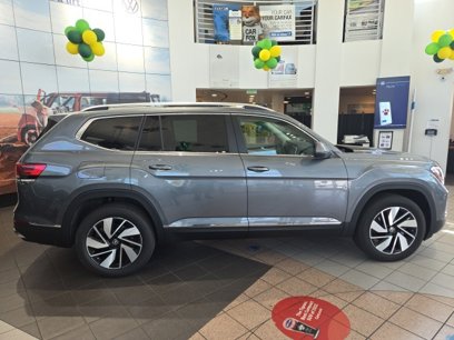 New 2025 Volkswagen Atlas SEL