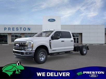 New 2025 Ford F350 XL w/ XL Chrome Package