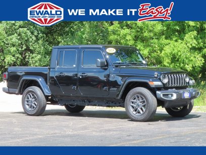 Used 2024 Jeep Gladiator Sport