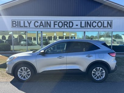 Used 2022 Ford Escape SE