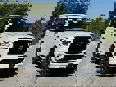 Certified 2024 INFINITI QX80 Sensory