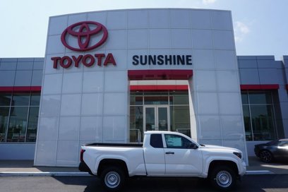 New 2025 Toyota Tacoma SR