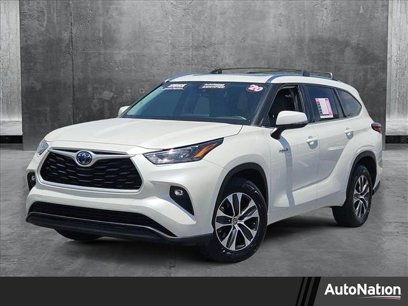 Used 2020 Toyota Highlander XLE