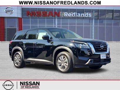 New 2025 Nissan Pathfinder S