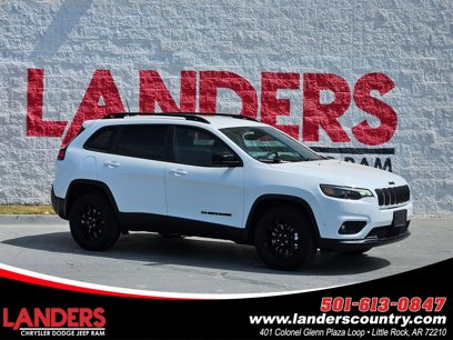 Used 2023 Jeep Cherokee Altitude Lux
