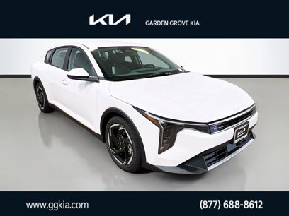 New 2025 Kia K4 EX