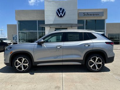 New 2025 Volkswagen Tiguan SE
