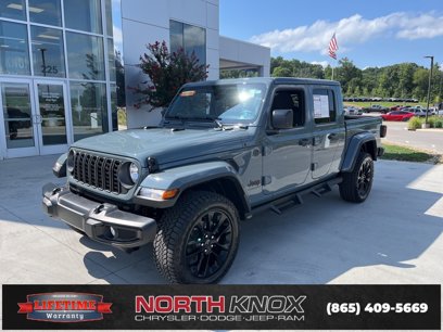 Used 2025 Jeep Gladiator Sport