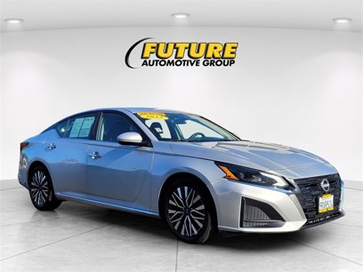 Used 2023 Nissan Altima 2.5 SV