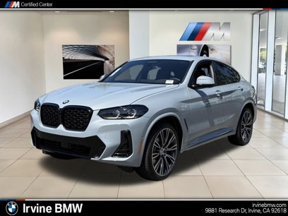 New 2025 BMW X4 xDrive30i w/ Premium Package