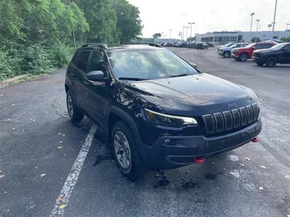 Used 2020 Jeep Cherokee Trailhawk w/ Cold Weather Group
