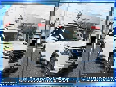 Used 2024 Nissan Pathfinder SV