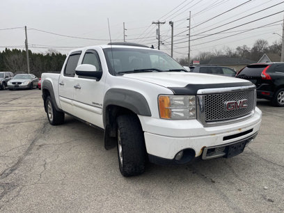 Used 2008 GMC Sierra 1500 Denali w/ Sun And Navigation Package