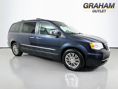 Used 2013 Chrysler Town & Country Touring-L w/ Driver Convenience Group