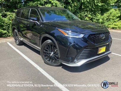 Used 2023 Toyota Highlander XSE