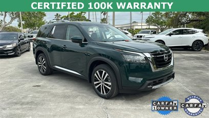 Certified 2025 Nissan Pathfinder Platinum