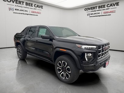 New 2025 GMC Canyon AT4 w/ Nightfall Edition