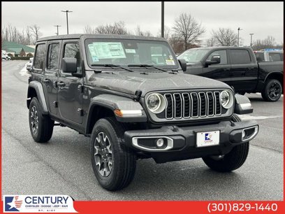 New 2025 Jeep Wrangler Sahara w/ Safety Group