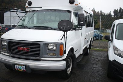 Used 2000 GMC Savana 3500 w/ Cold-Climate Pkg