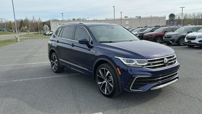 Used 2024 Volkswagen Tiguan SEL R-Line