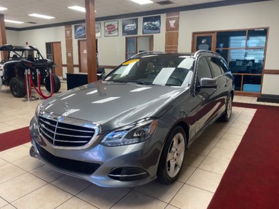 Used 2016 Mercedes-Benz E 350 4MATIC w/ Premium Package