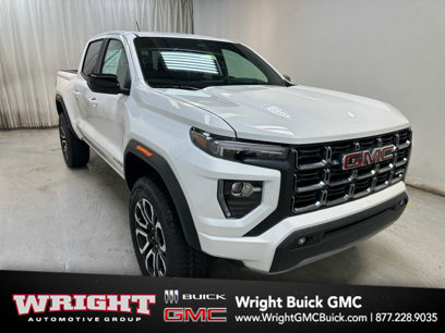New 2025 GMC Canyon AT4