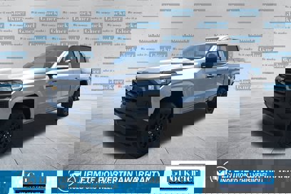New 2025 Chevrolet Colorado W/T w/ WT Custom Package