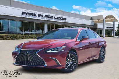 New 2025 Lexus ES 300h w/ Premium Package
