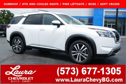 Used 2025 Nissan Pathfinder Platinum