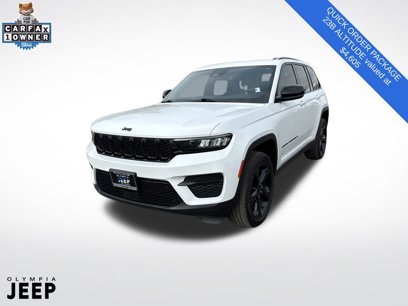 Used 2023 Jeep Grand Cherokee Altitude
