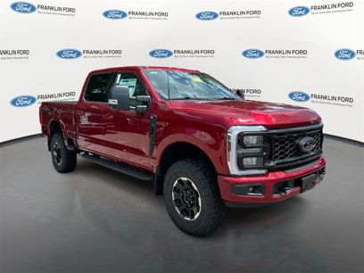 New 2025 Ford F350 XLT w/ Black Appearance Package
