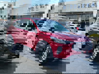 New 2025 Ford Escape Active w/ Cold Weather Package