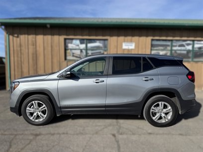 Used 2024 GMC Terrain SLE