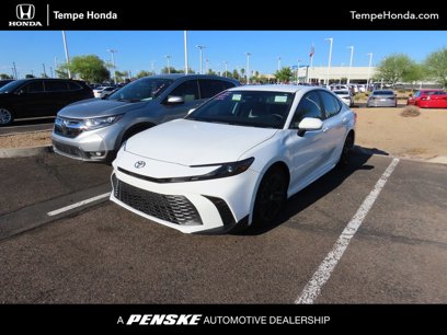 Used 2025 Toyota Camry SE w/ Convenience Package