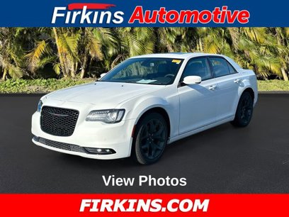 Used 2023 Chrysler 300 S w/ Comfort Group