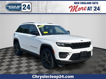 Used 2023 Jeep Grand Cherokee Altitude