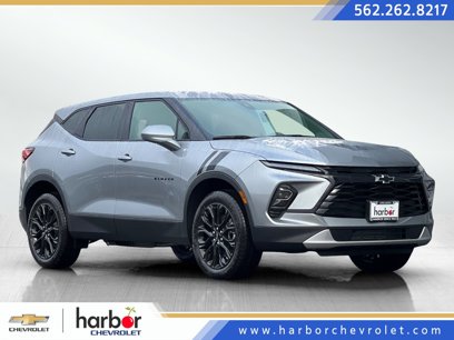 New 2025 Chevrolet Blazer LT w/ LPO, Black Sport Package