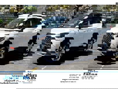 Used 2025 Toyota Corolla Cross LE