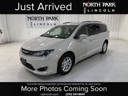 Used 2020 Chrysler Pacifica Touring-L