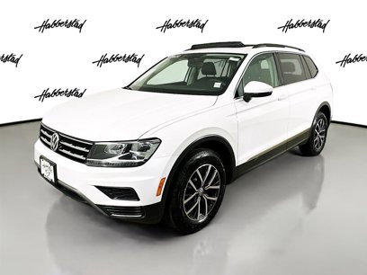 Used 2020 Volkswagen Tiguan SE w/ Panoramic Sunroof Package