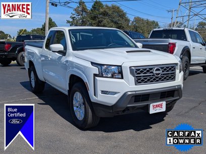 Used 2024 Nissan Frontier SV w/ SV Convenience Package