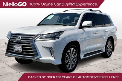 Used 2017 Lexus LX 570 4WD w/ Luxury Package