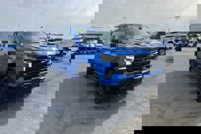 New 2025 Chevrolet Silverado 1500 LT Trail Boss w/ Convenience Package II