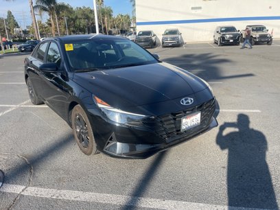 Used 2022 Hyundai Elantra SEL w/ Cargo Package