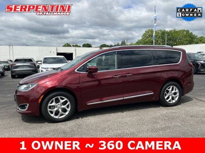 Used 2019 Chrysler Pacifica Touring-L