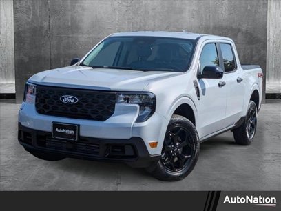 New 2025 Ford Maverick XLT w/ XLT Luxury Package
