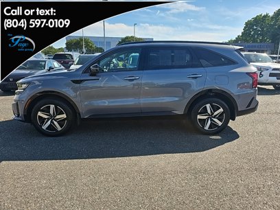Used 2023 Kia Sorento S w/ Panoramic Sunroof Package